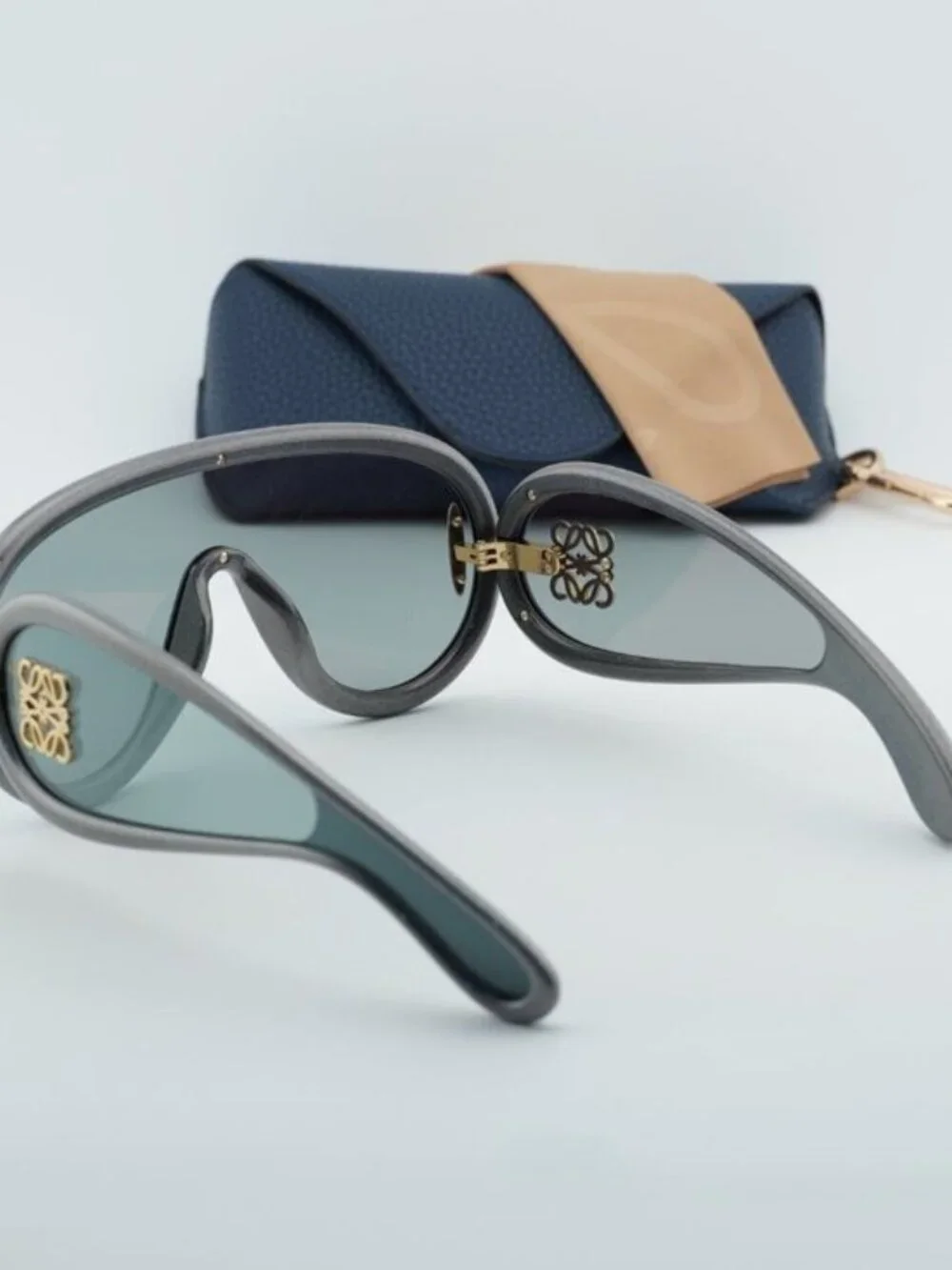 Loewe worn once